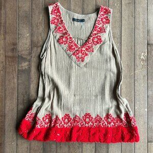 THML Sleeveless Gauze Embroidered Top Size Small
